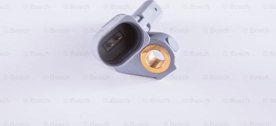 BOSCH 0 986 594 560 - Датчик ABS, частота вращения колеса autosila-amz.com