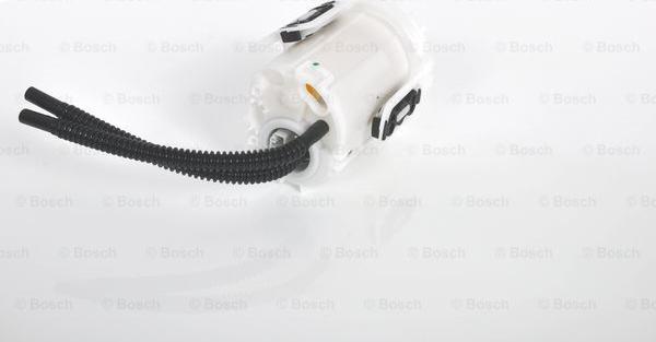 BOSCH 0 986 580 823 - Топливный насос autosila-amz.com