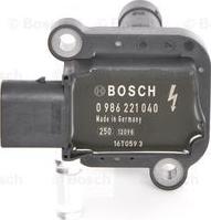 BOSCH 0 986 221 040 - Катушка зажигания autosila-amz.com