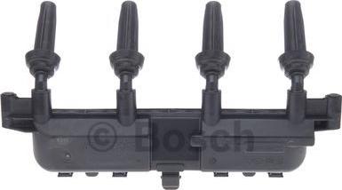 BOSCH 0 986 221 084 - Катушка зажигания PEUGEOT 206 1.4 03.2000 - 02.2009; C2 1.1 09.2003 - 12.2009; 207 1.4 05.2006 - 06.2009; C3-Pluriel 1.4 10.2005 autosila-amz.com