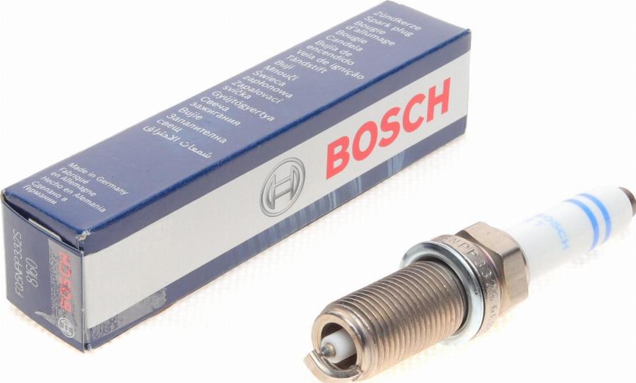 BOSCH 0 241 245 673 - Свеча зажигания autosila-amz.com