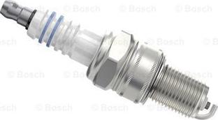 BOSCH 0 241 235 755 - Свеча зажигания autosila-amz.com