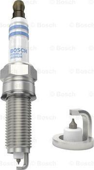 BOSCH 0 242 135 548 - Свеча зажигания HYUNDAI Elantra (13-),i30,i40 KIA Soul (11-) BOSCH autosila-amz.com