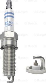 BOSCH 0 242 135 509 - Свеча зажигания YR 7 MPP 33 (Super) autosila-amz.com