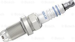 BOSCH 0 242 235 668 - Свеча зажигания DACIA: Logan 2004-, Sandero 2008-/ VAG -2005 /BMW: E34, E36, E38, E39, E46 autosila-amz.com