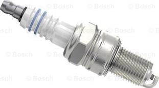 BOSCH 0 242 229 656 - Свеча зажигания для а/м ГАЗ 406дв 0,8 мм WR8DC+ BOSCH 0 242 229 656 autosila-amz.com