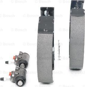 BOSCH 0 204 114 555 - Набор деталей тормозной системы  kit-pro autosila-amz.com