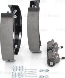 BOSCH 0 204 114 035 - Комплект тормозных колодок, барабанные autosila-amz.com