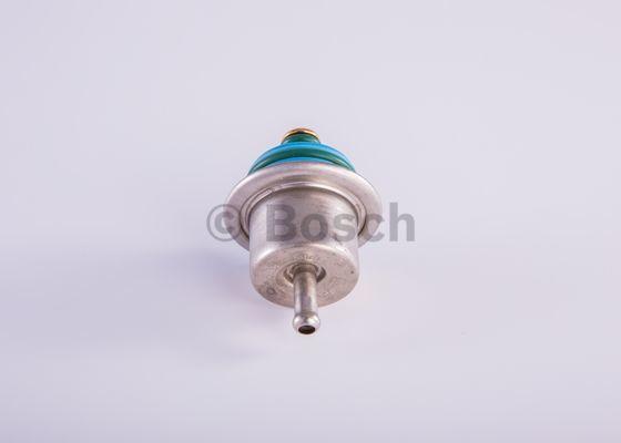 BOSCH 0 280 160 585 - См. XBS-F000DR0219 Регулятор давления подачи топлива autosila-amz.com