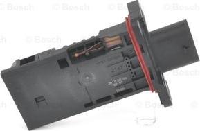 BOSCH 0 280 218 324 - Датчик потока, массы воздуха autosila-amz.com