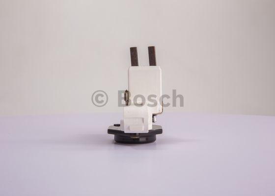 BOSCH 1 197 311 214 - реле-регулятор генератора !GC KC - 14V - 120 A \Iveco, Opel Astra/Corsa/Vectra 88> autosila-amz.com