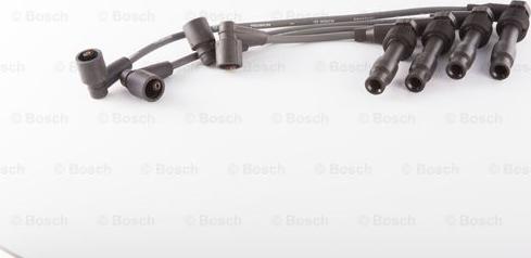 BOSCH F 000 99C 015 - Комплект проводов зажигания autosila-amz.com