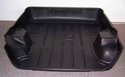 Carbox 103639000 - Ванночка для багажника autosila-amz.com