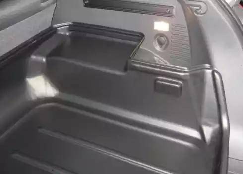 Carbox 104123000 - Ванночка для багажника autosila-amz.com