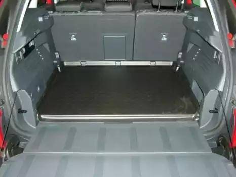 Carbox 203638000 - Ванночка для багажника autosila-amz.com