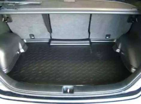 Carbox 207324000 - Ванночка для багажника autosila-amz.com