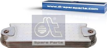 DT Spare Parts 2.11465 - Масляный радиатор, двигательное масло autosila-amz.com