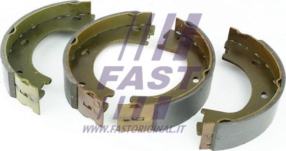 Fast FT30035 - Комплект тормозных колодок, барабанные autosila-amz.com