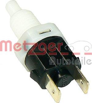 Metzger 0911028 - Выключатель фонаря сигнала торможения autosila-amz.com