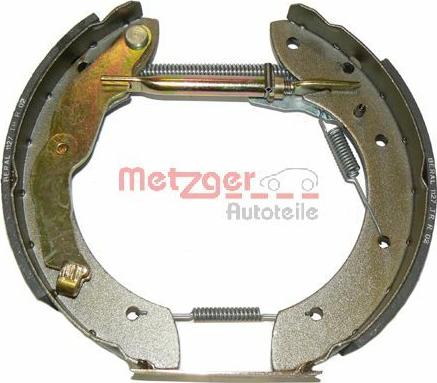 Metzger MG 633V - Комплект тормозных колодок, барабанные autosila-amz.com