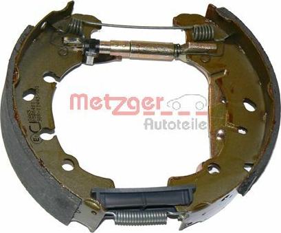 Metzger MG 814V - Комплект тормозных колодок, барабанные autosila-amz.com