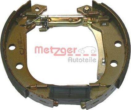 Metzger MG 704V - Комплект тормозных колодок, барабанные autosila-amz.com