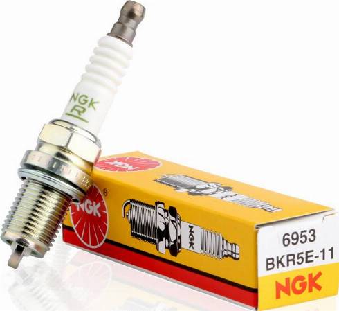 NGK BKR5E-11 - Свеча зажигания autosila-amz.com