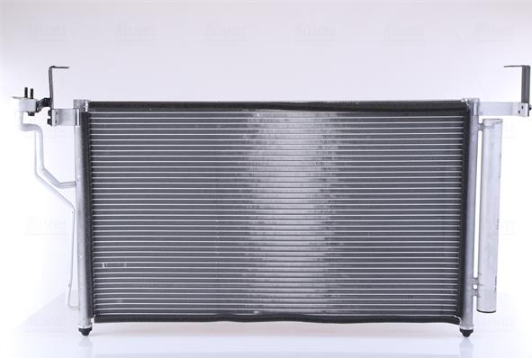 Nissens 940632 - Радиатор кондиционера HYUNDAI i800 (TQ) (07-) 2.5 TCI autosila-amz.com