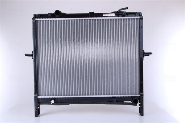 Nissens 66779 - Радиатор, охлаждение двигателя autosila-amz.com