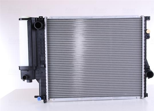 Nissens 60607A - Радиатор, охлаждение двигателя autosila-amz.com