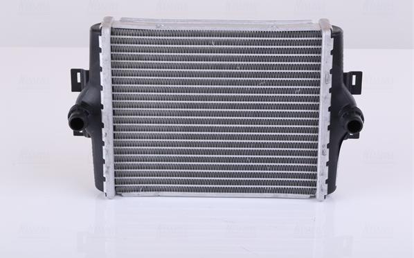 Nissens 606270 - Радиатор, охлаждение двигателя autosila-amz.com