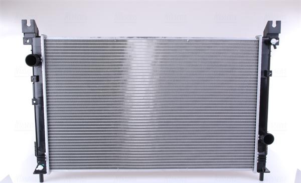 Nissens 61028 - Радиатор, охлаждение двигателя autosila-amz.com