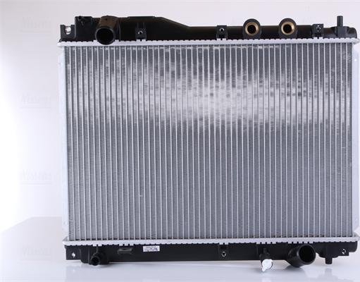 Nissens 68109 - Радиатор, охлаждение двигателя autosila-amz.com