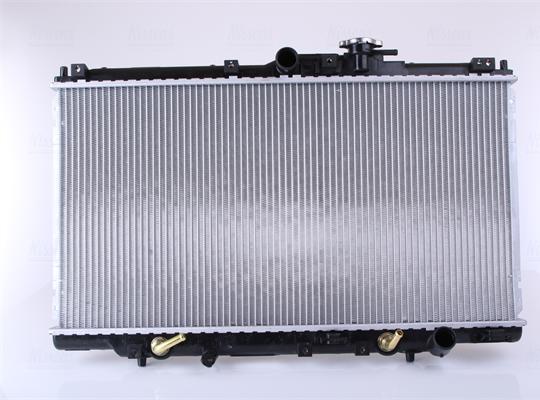 Nissens 68117 - Радиатор, охлаждение двигателя autosila-amz.com