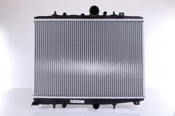 Nissens 63704A - Радиатор, охлаждение двигателя autosila-amz.com
