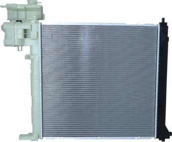 NRF 50582 - Радиатор, охлаждение двигателя autosila-amz.com