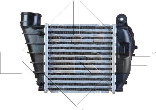 NRF 30935 - Радиатор охлаждения воздуха autosila-amz.com
