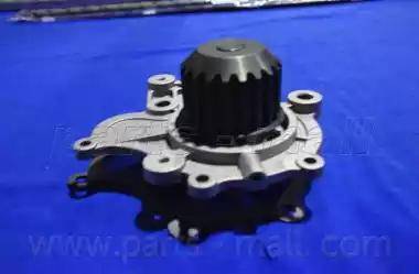 Parts-Mall PHA-014 - Водяной насос autosila-amz.com