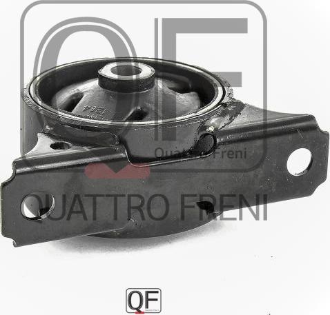 Quattro Freni QF00A00440 - Подушка, опора, подвеска двигателя autosila-amz.com