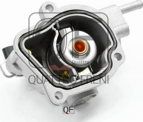 Quattro Freni QF15A00142 - Термостат охлаждающей жидкости / корпус autosila-amz.com