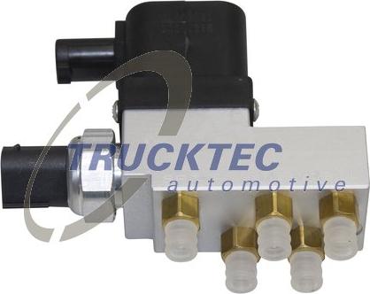 Trucktec Automotive 02.30.500 - Компрессор, пневматическая система autosila-amz.com