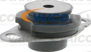 VAICO V46-0367 - Подушка, опора, подвеска двигателя autosila-amz.com