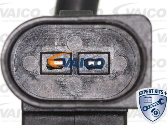 VAICO V10-6770 - Intake manifold fits: AUDI A4 ALLROAD B8, A4 B8, A5, A6 C7 SEAT EXEO, EXEO ST 2.0 06.08-09.18 autosila-amz.com