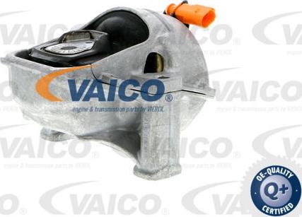 VAICO V10-2647 - Подушка, опора, подвеска двигателя autosila-amz.com