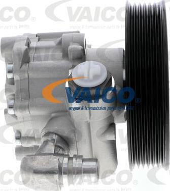 VAICO V30-0192 - Гидравлический насос, рулевое управление, ГУР autosila-amz.com