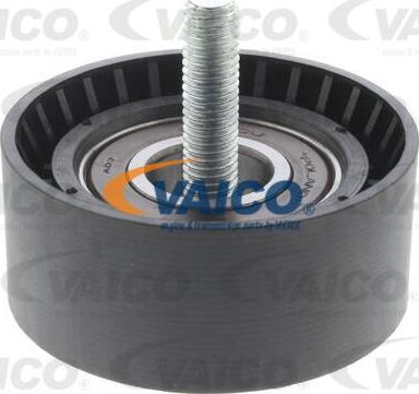 VAICO V30-3122 - Ролик, поликлиновый ремень autosila-amz.com