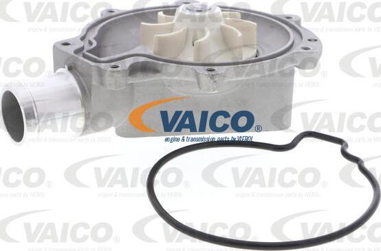 VAICO V24-50021 - Водяной насос autosila-amz.com