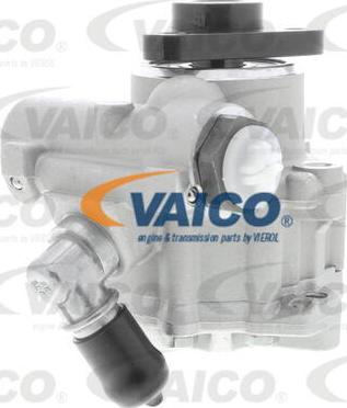 VAICO V20-0320 - Гидравлический насос, рулевое управление, ГУР autosila-amz.com