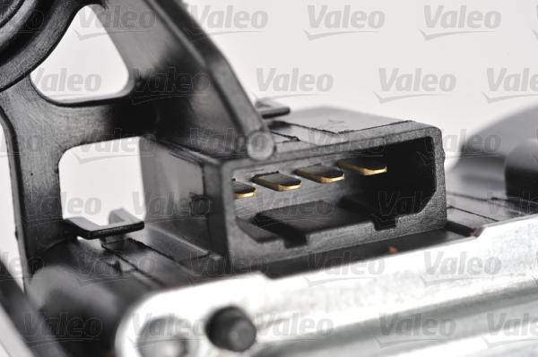 Valeo 404726 - Мотор стеклоочистителя задн VW POLO 10.01-11.09 autosila-amz.com