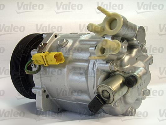 Valeo 813715 - Компрессор кондиционера autosila-amz.com